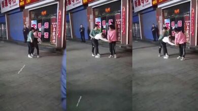 抓奸集锦-特精甄选第一现场街头扭打吃瓜围观 赤裸裸床上被逮还有被割屌的 各色良家女神狼狈瞬间 (278)